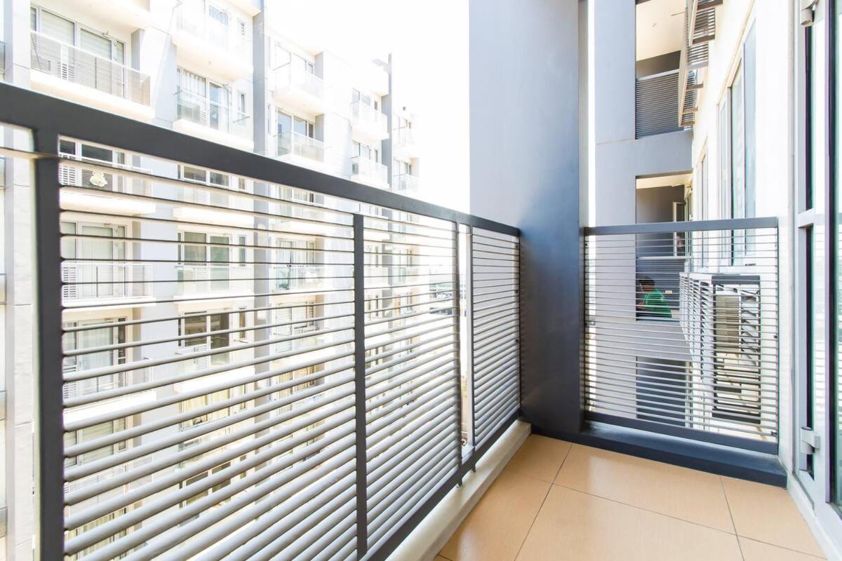 2 Bedroom Condo Apartment Near Naia 3 Pasay City مانيلا المظهر الخارجي الصورة