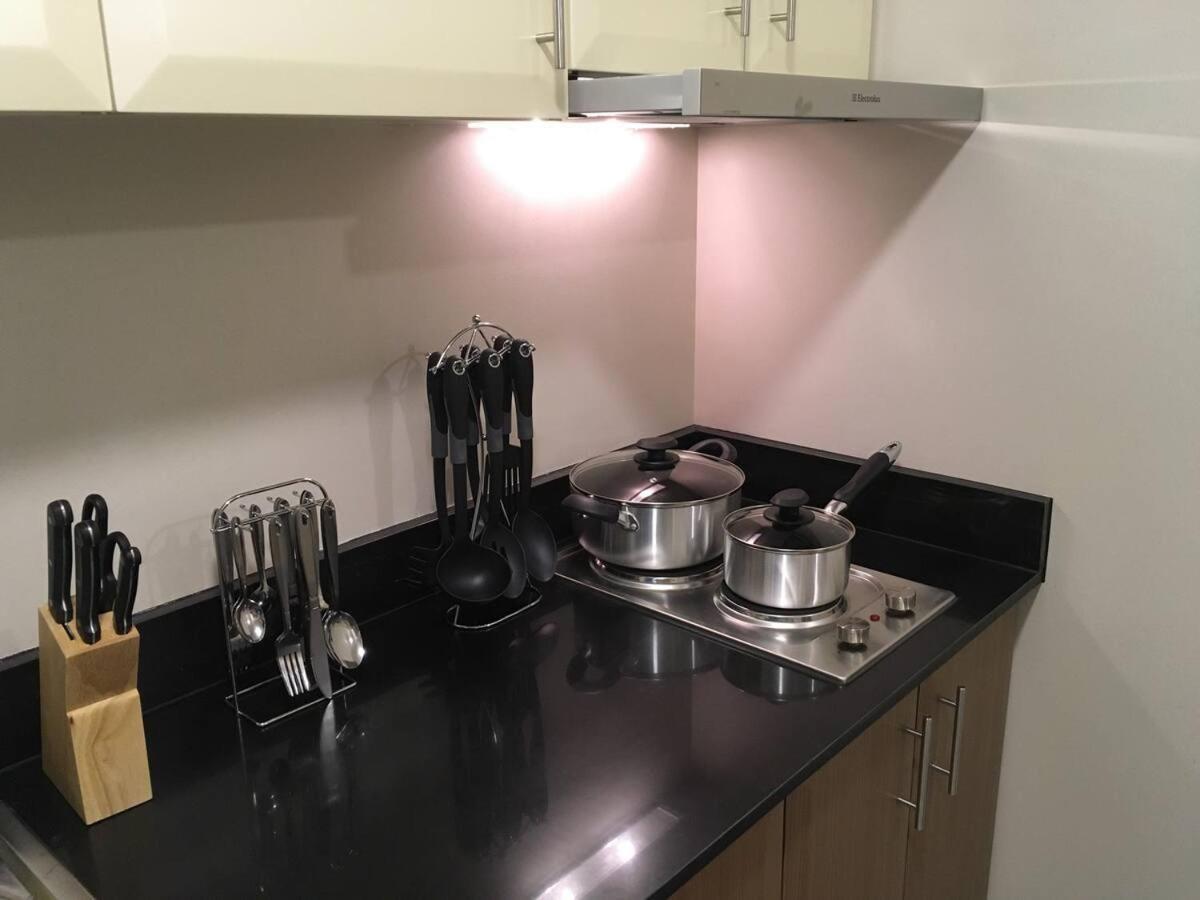2 Bedroom Condo Apartment Near Naia 3 Pasay City مانيلا المظهر الخارجي الصورة